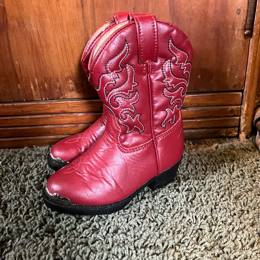 GAP Red Buffalo Boots